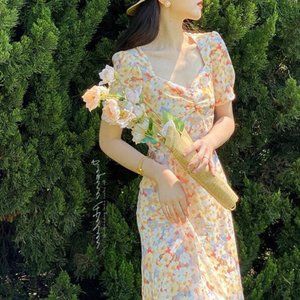 [NWT]Short Sleeve Daisy Print Floral Chiffon Dress
